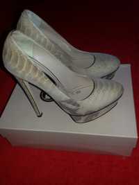 Pantofi dama Vicino, marimea 38, piele, made in Italy, hand made.
