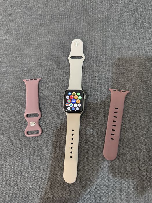 Apple Watch SE (2024) starlight