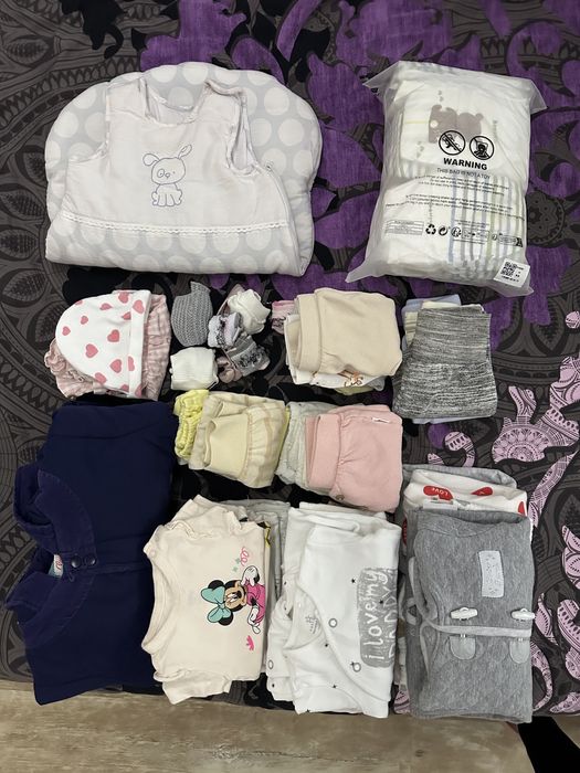 Бебешки дрехи и капки Колийф