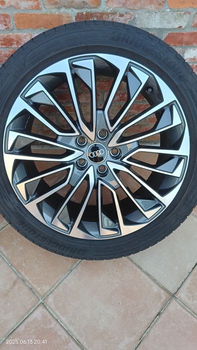 Jante bicolor originale audi A6 C8, 2023,  Bridgestone 245 45 R19