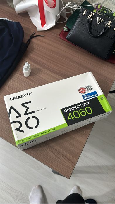 Видеокарта RTX 4060 GIGABYTE AERO