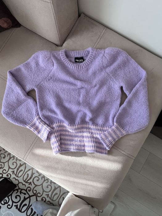 Дамски екип  размер  М ,блузи