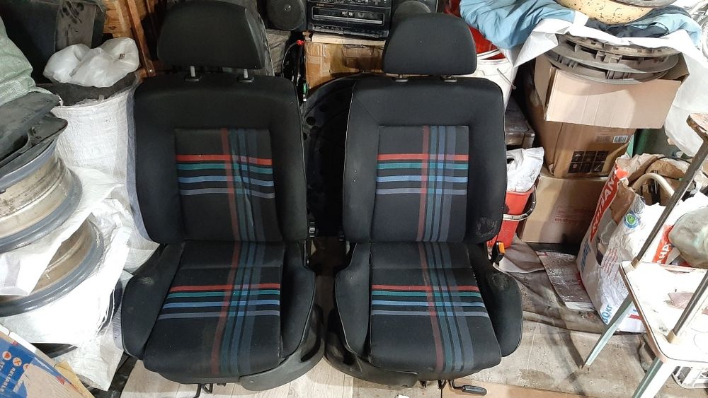 Автосидения гольф 3