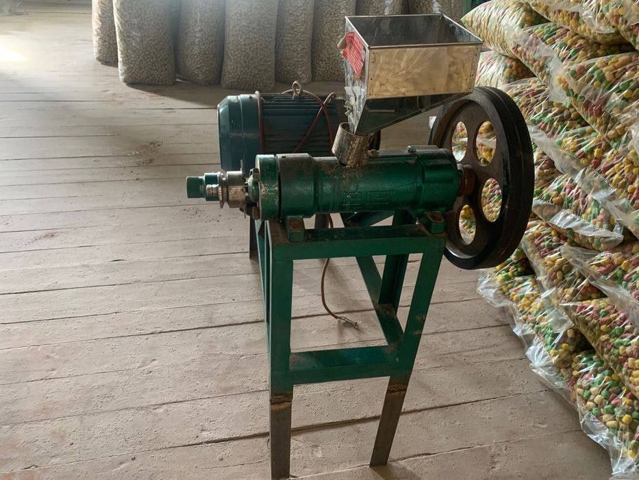 Kukuruz aparat sotiladi