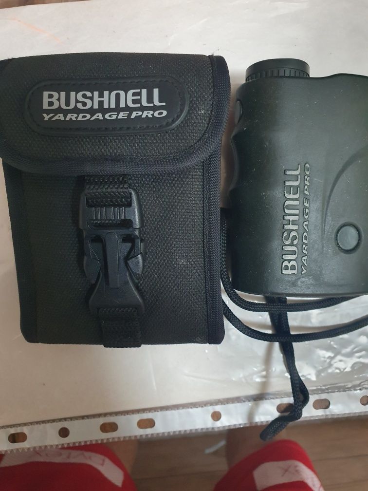 Лазерный Дальномер Bushnell Yardage  
Лазерный дальн