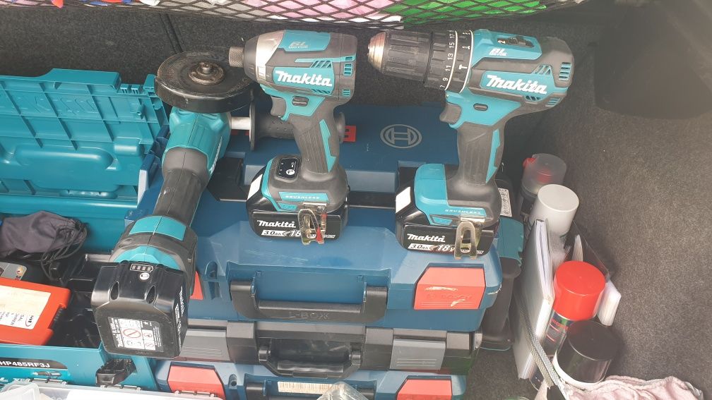 vand scule profesionale MAKITA