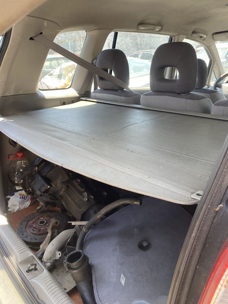 мазда примаси 2000 2.0д на части mazda primaci