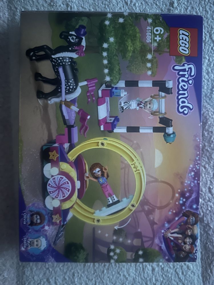 Lego Friends - Acrobații magice