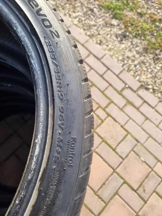 4 Anvelope Iarna Hankook 255/35r19 96v