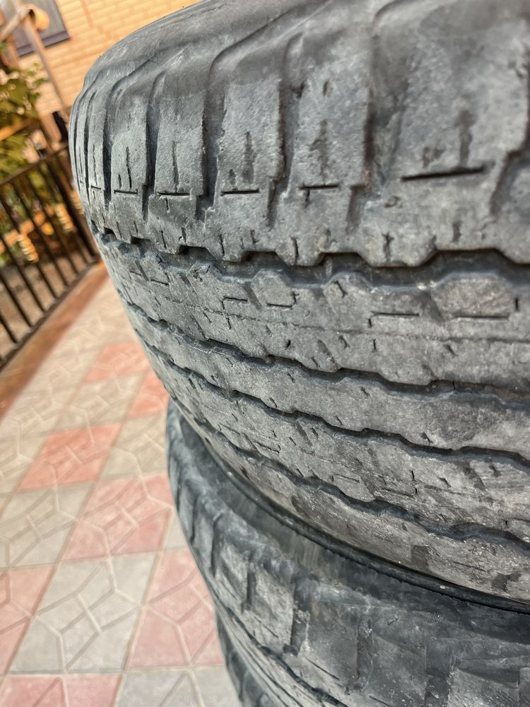 Шины DUNLOP R 18
