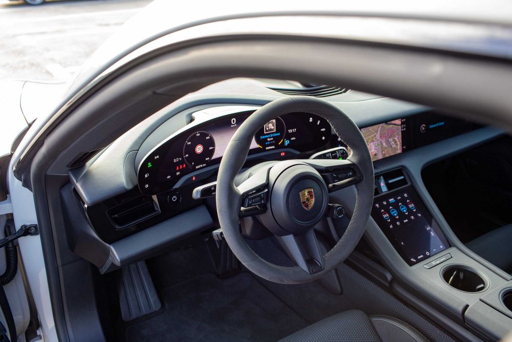 Porsche Taycan CT4S* Performance Batterie Plus*571 CP*TVA DEDUCTIBIL