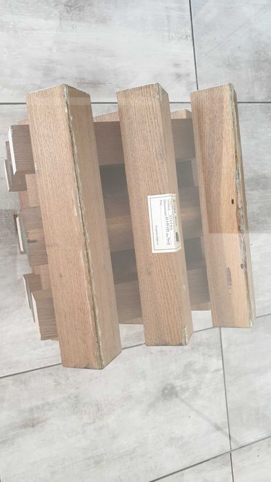 masuta de sticla AUREL DAN, Lucrare de arta Structura lemn, cuburi