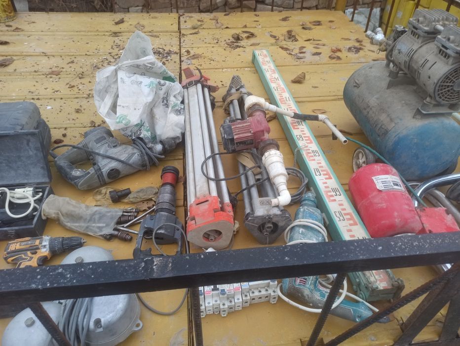 Продается инструмент на запчасти