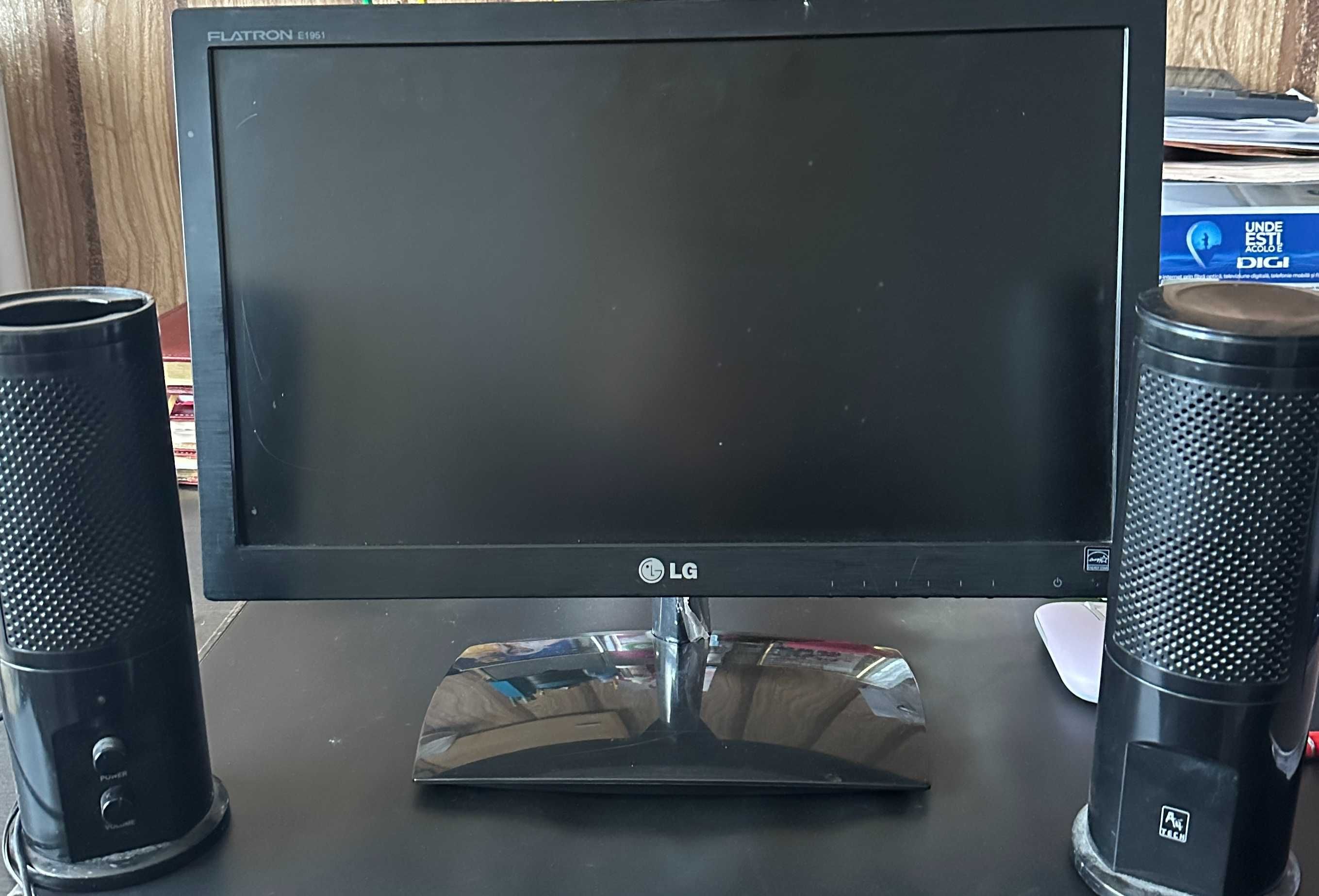 Monitor Led LG 18”5 inch , negru