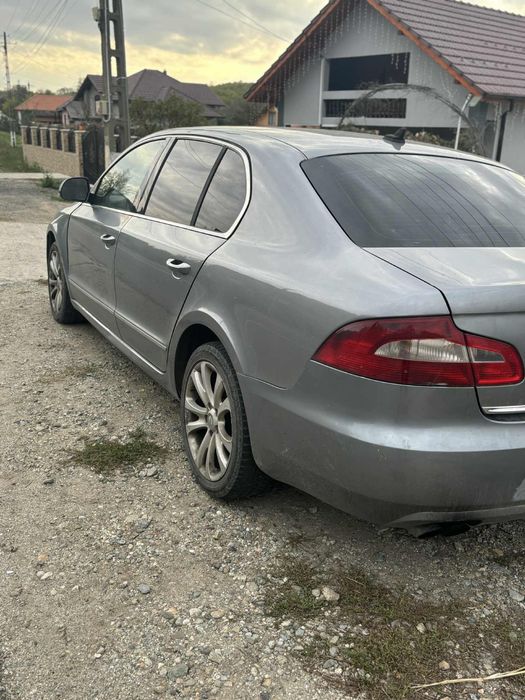Vand Schimb Skoda Superb2  2013