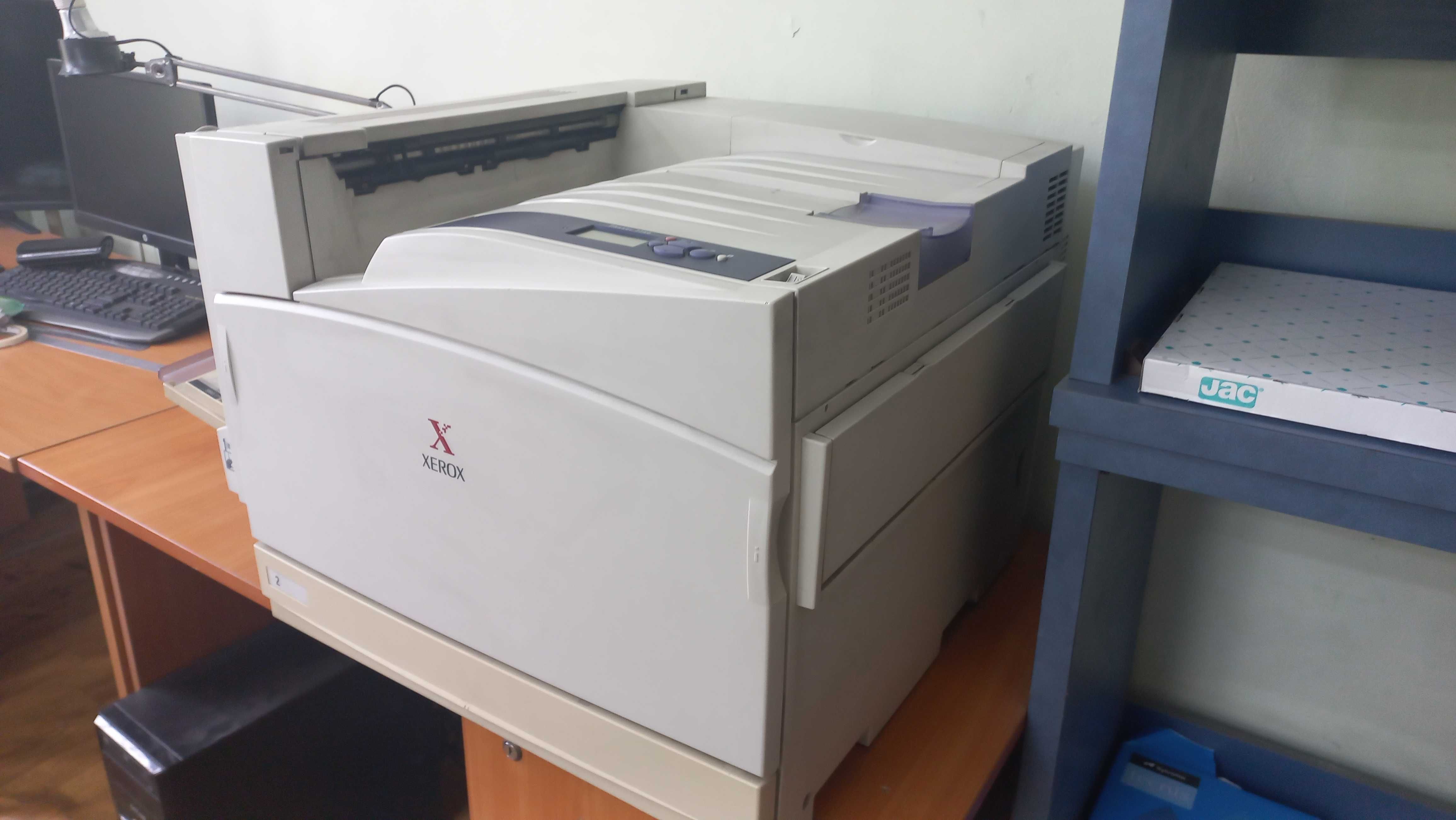 Лазерный цветной принтер  xerox 7750