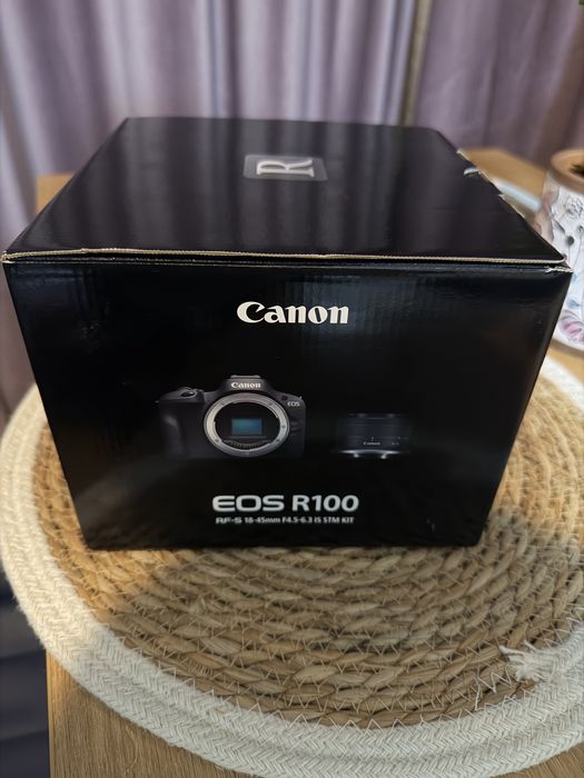 Canon EOS R100 – Kit RF-S 18-45mm – Nou / Sigilat