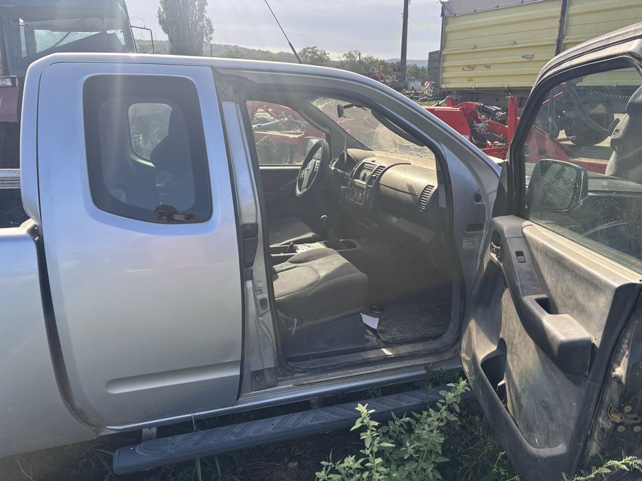 Nissan Navara D40  2.5dci
