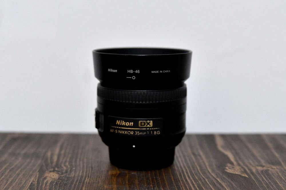 обектив Nikon AF-S DX 35mm f/1.8G