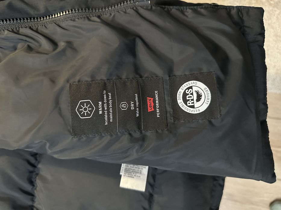 Geaca de puff Levi’s