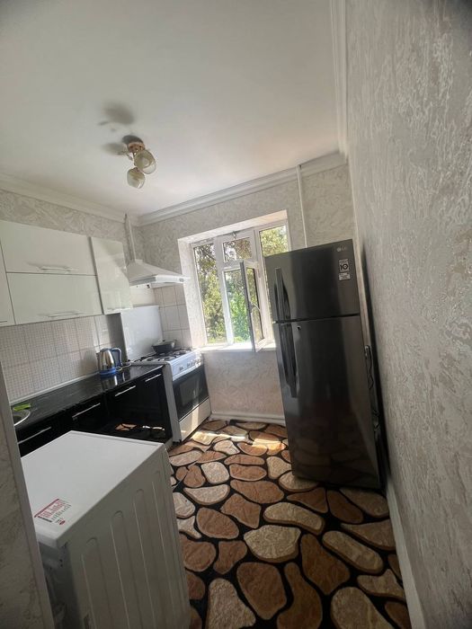 Срочно сдаётся 2х комнатная квартира !! Парцез!