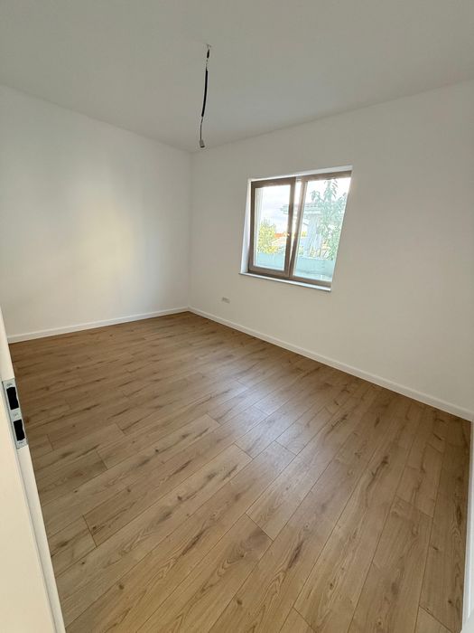 Apartamente noi cu 3 camere !!