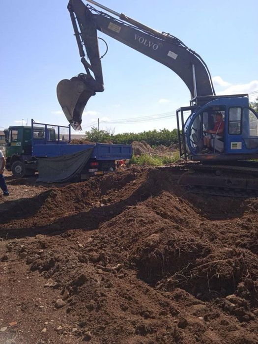 Excavator 22 tone Volvo Samsung SE 210-LC2 ,