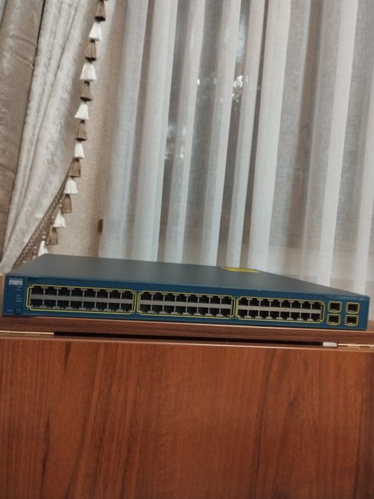 Cisco Catalyst 3560G-48TS