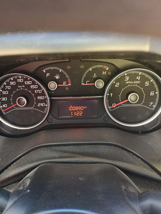 Vând Fiat Doblo de persoane