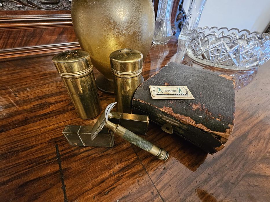 Aparat de ras  smf England