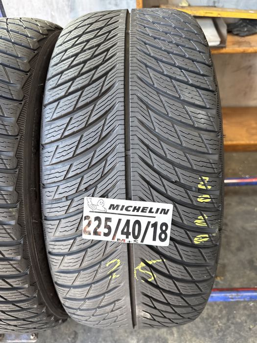 225/40/18 Michelin M+S
