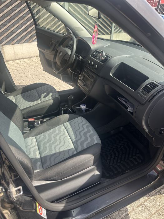 Skoda Fabia 2 1.4 Benzina 16 V 86cp