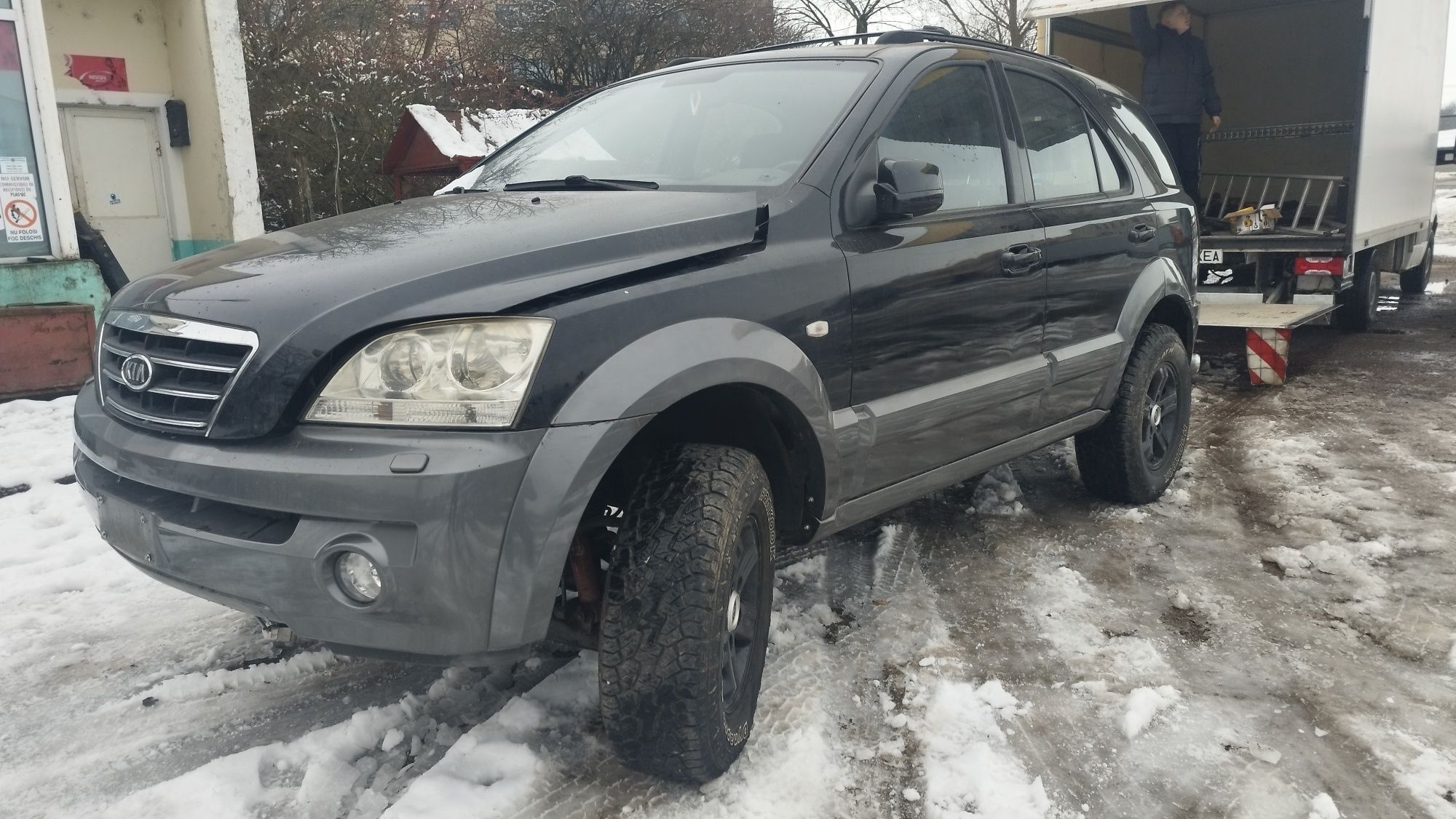 Vand  Kia Sorento 2,4i 16V 190000km,echipat Off Road,motor fefect