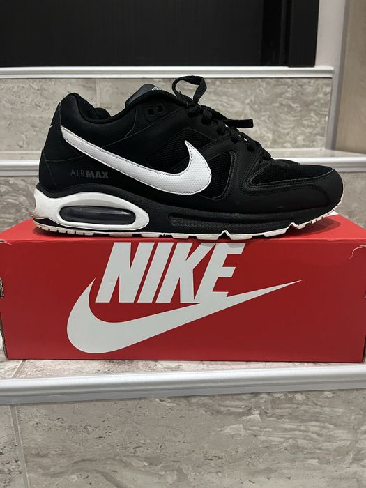 Nike comander 44