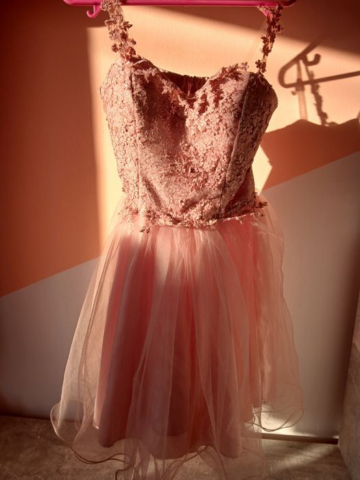 Rochiță de vazare în stare perfecta