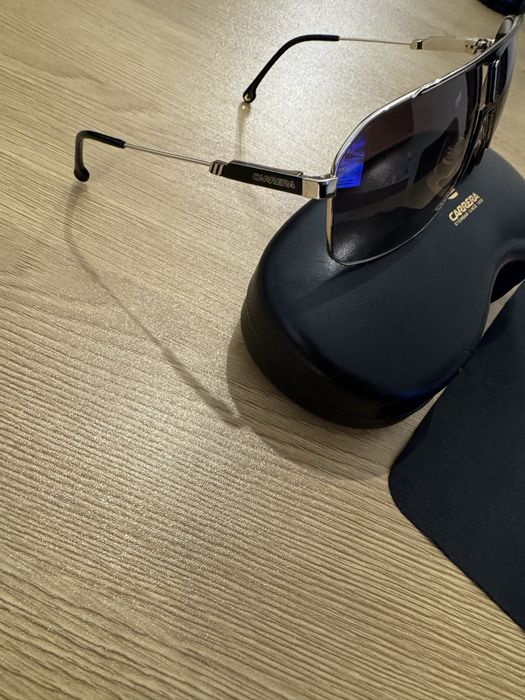 Слънчеви очила carrera