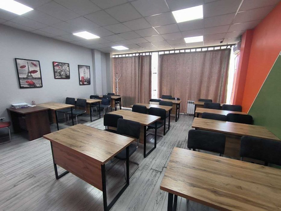 Tayor biznes va 3 qavatli bino sotiladi Vodnik, 2 liniyada.