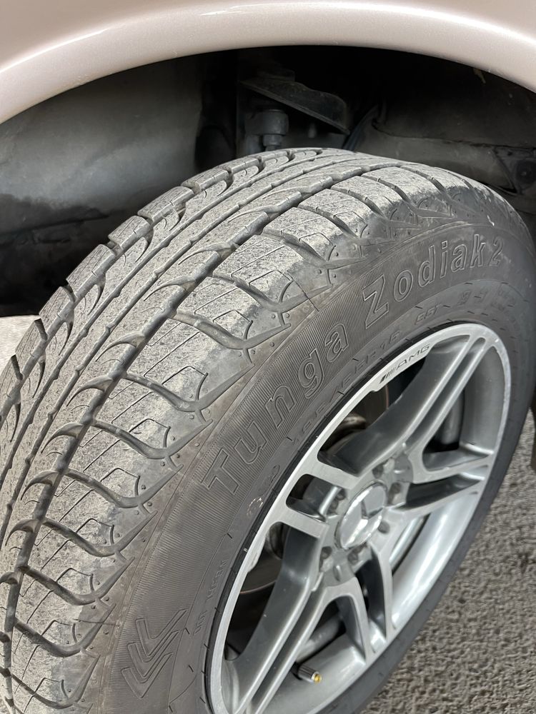 Мерседес Бенс W202