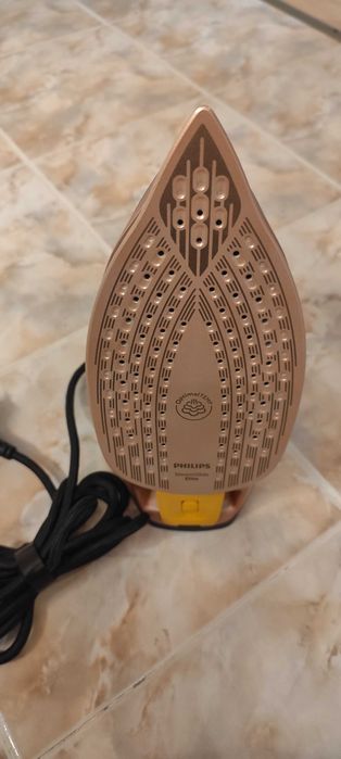 Ютия PHILIPS DST8040/30