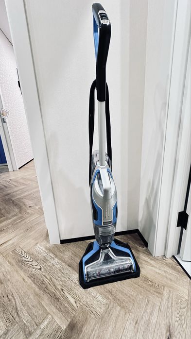 Моющий вертикальный пылесос Bissel Crosswave Advanced