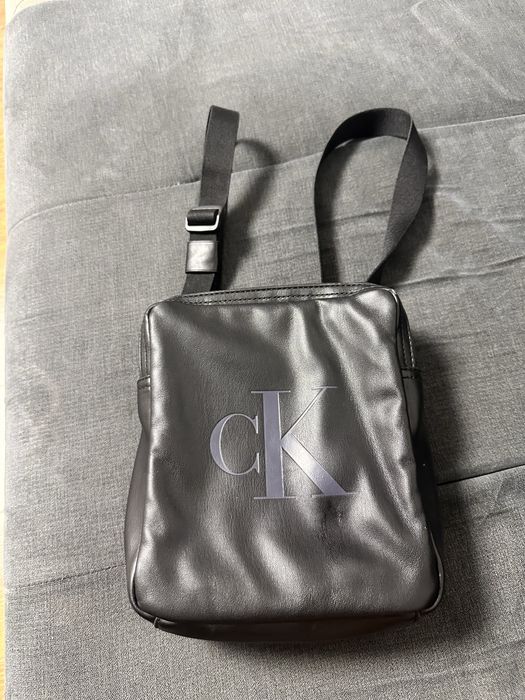 Borseta Calvin Klein