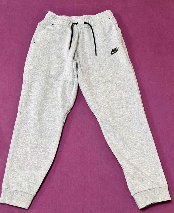 Trening Nike Tech