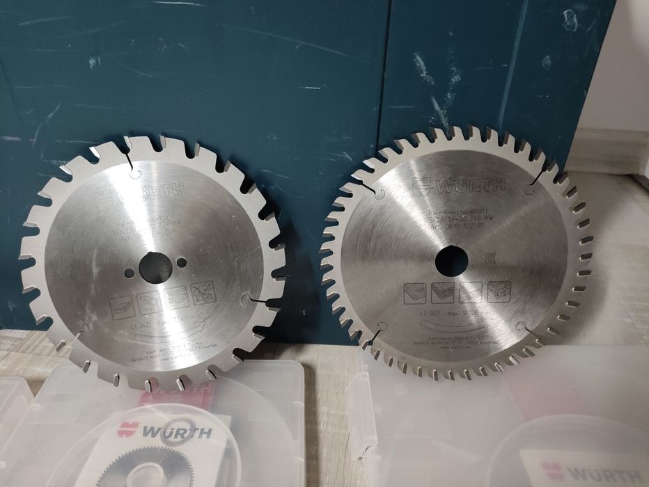 Circular Bosch Profesional GKT 55 GCE cu plonjare