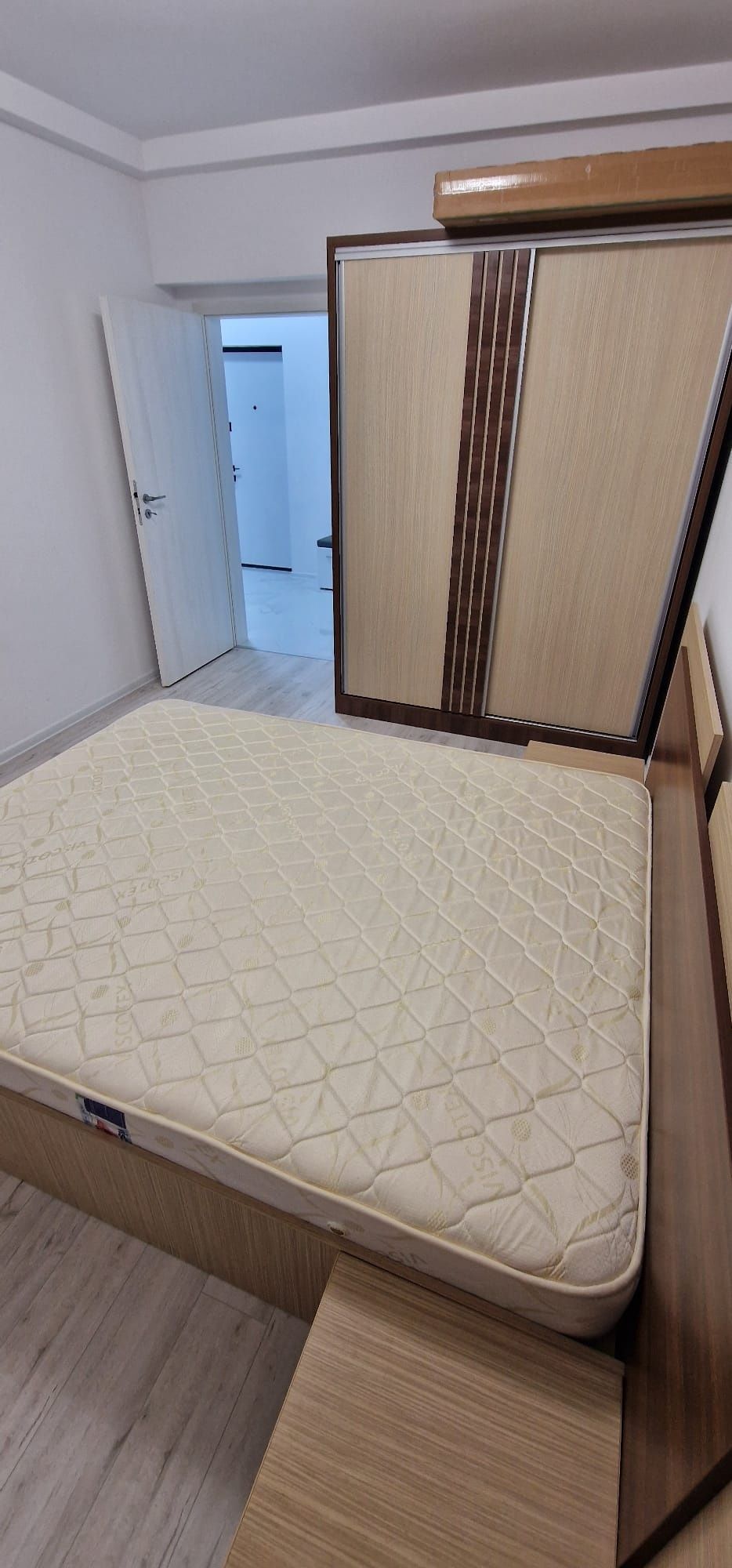Închiriez apartament 2 camere Complex Envogue Rezidence