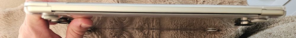 Apple MacBook Air 15.3" 8G/256 2024 + Apple мишка