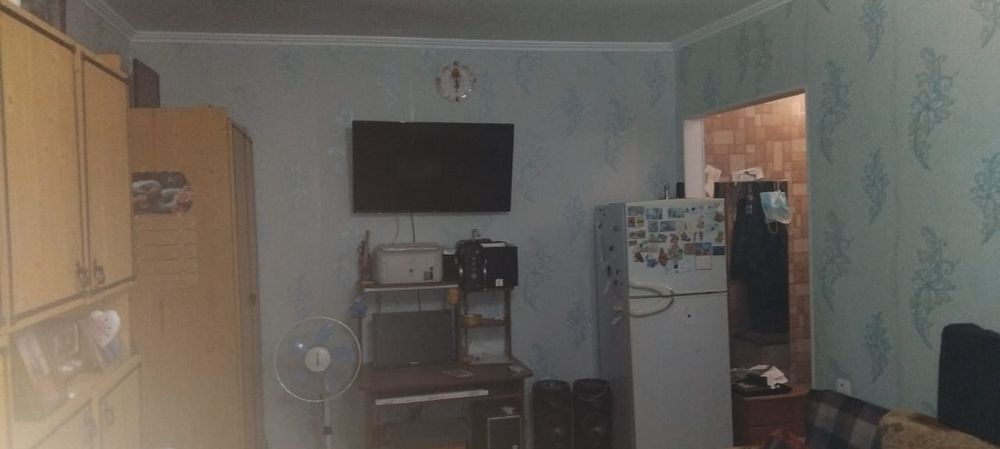 Меняю 2 комн квартиру на 1комн квартиру