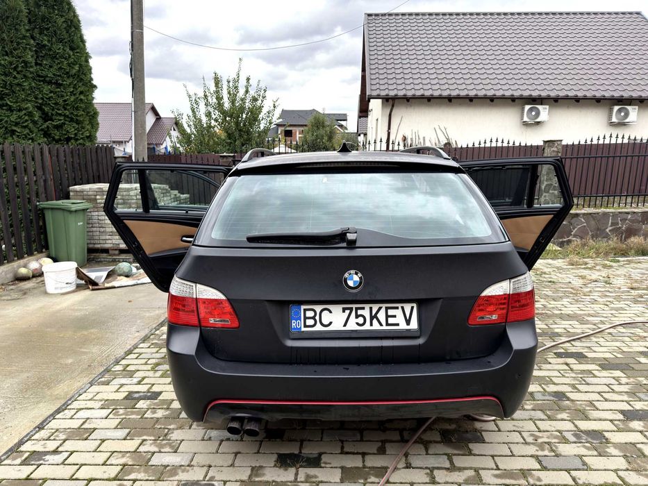 BMW Seria 5 523i Touring Aut. Edition Exclusive