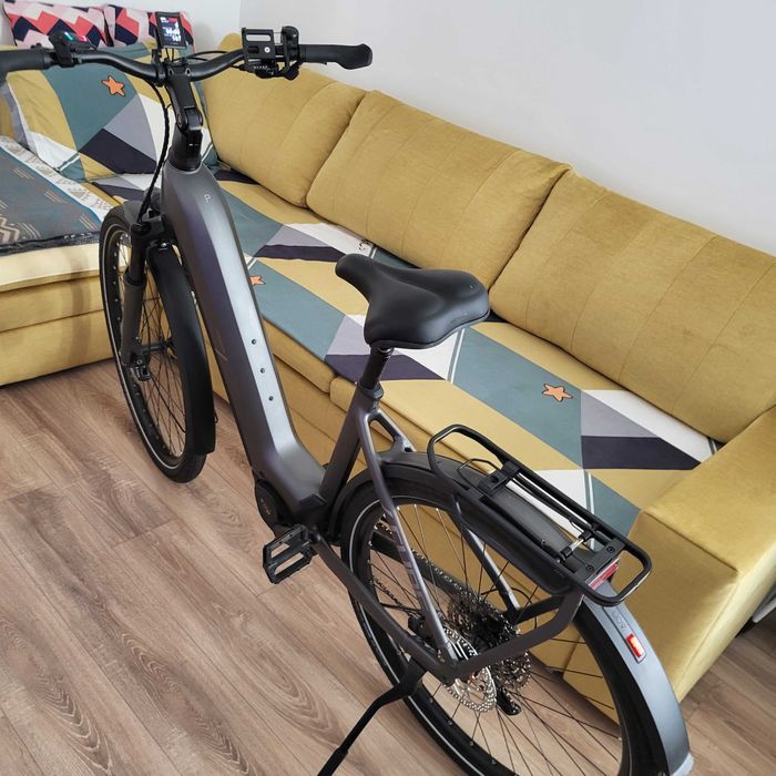 Bicicleta electrica Cube Kathmandu Chrome Pro 800 W, noua 28* si Bonus