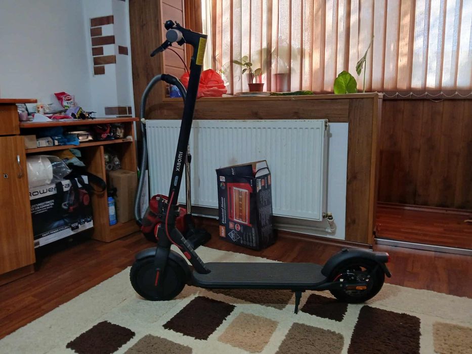 De vânzare trotinetă electrică Xiaomi