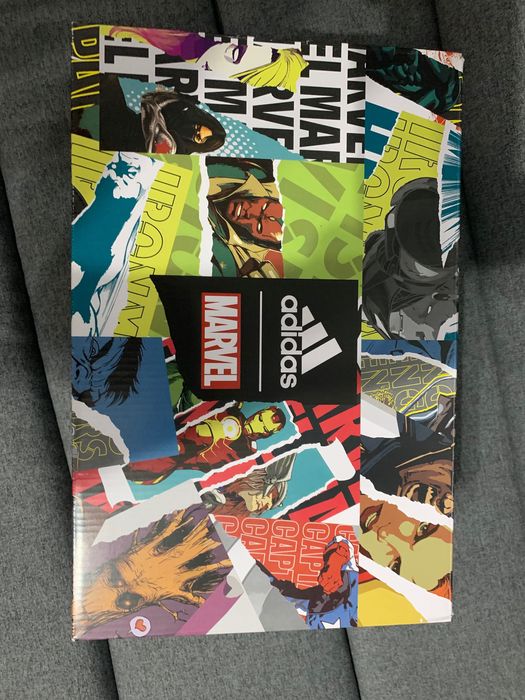 Adidasi colectia brand ADIDAS Marvel